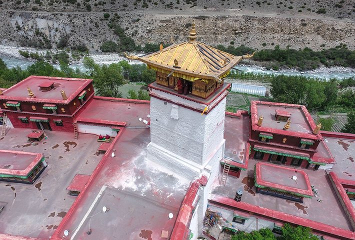 赛卡古托寺转经道的意义