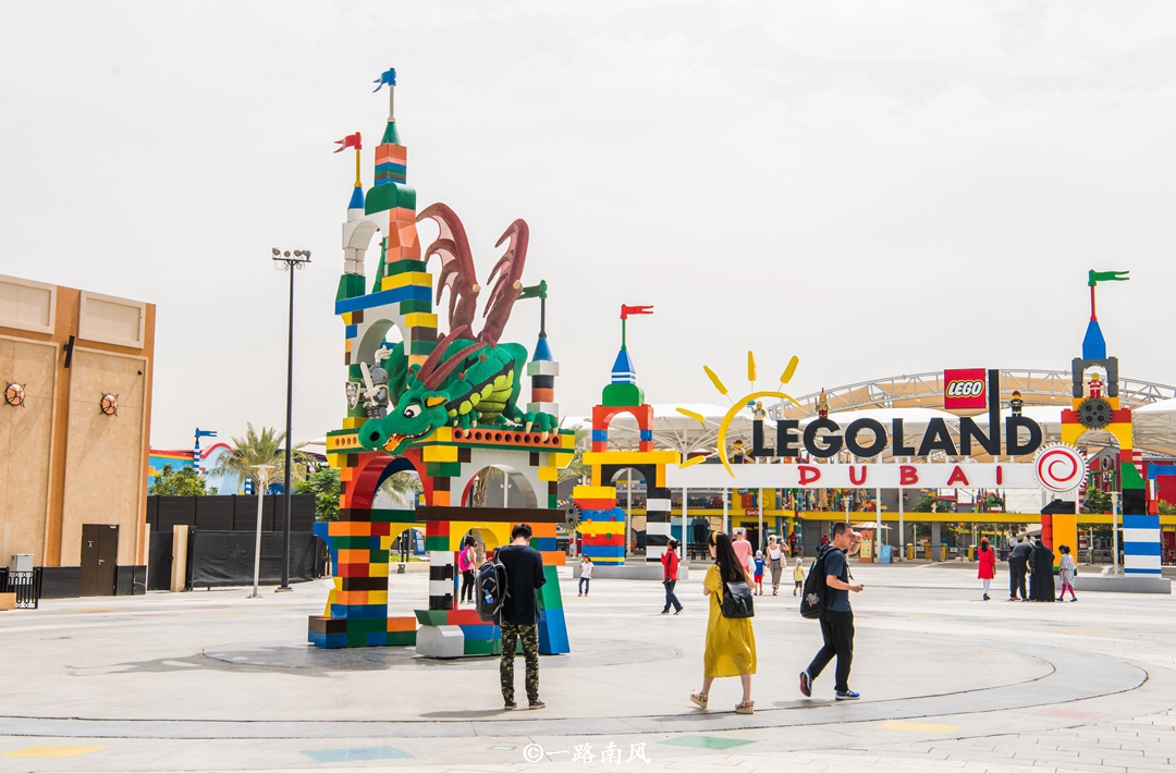 充滿趣味性的迪拜樂高遊樂園,巧妙地用積木堆砌起一座城市!