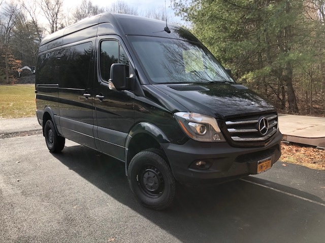 汽车:奔驰凌特面包车,一款全尺寸小型货车!