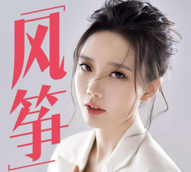 绝地求生最美女解说盘点:千亿人气高 小彤身材好 却都不如她