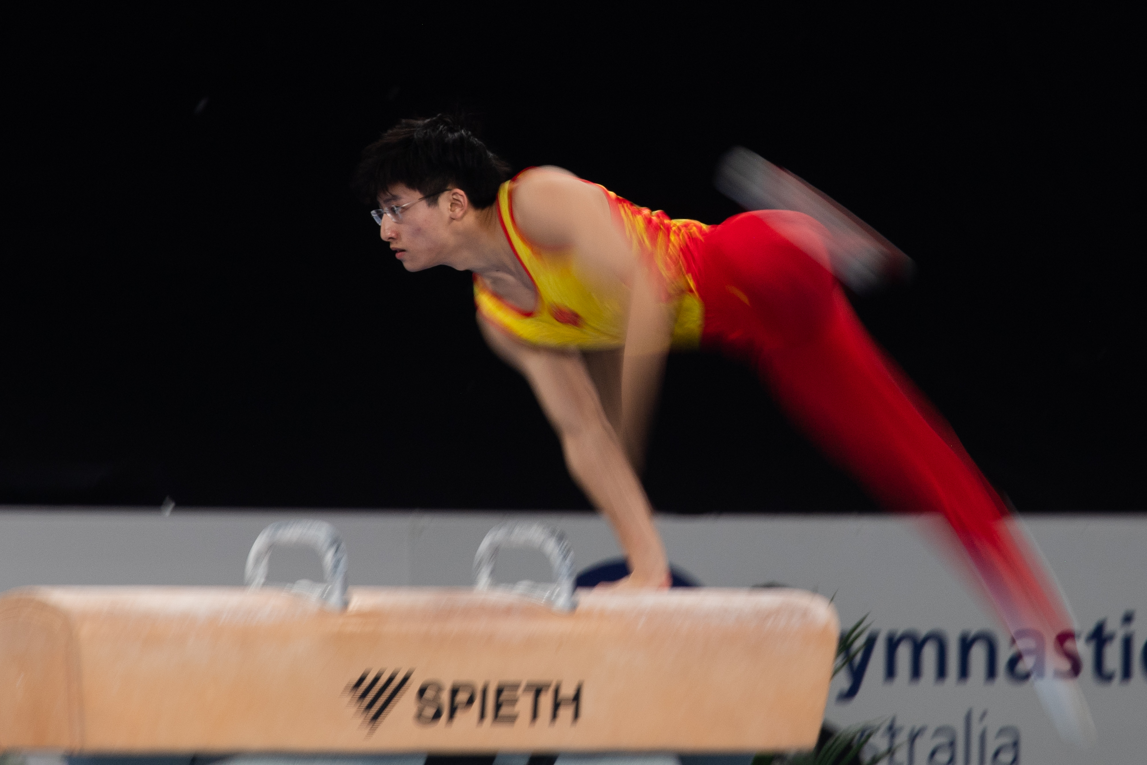 体操——世界杯墨尔本站:翁浩获男子鞍马亚军