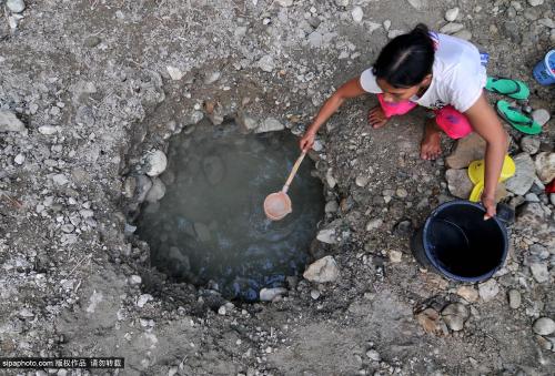 西部地區嚴重缺水,小編帶你們談一談如何才能解決西部水源緊張