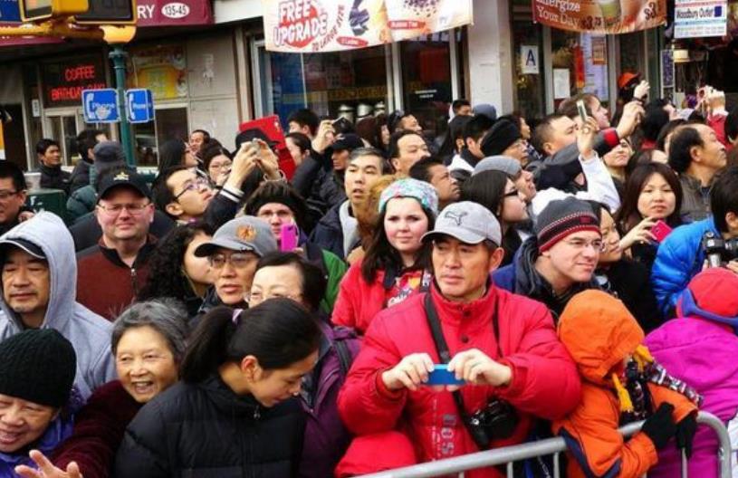 中国形势不断好转,众多海外华人表达归国意愿,我们应该冷眼相待