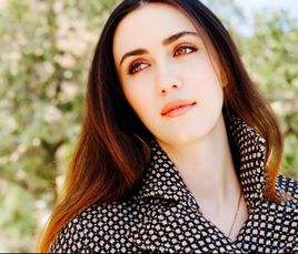 詹妮佛·库里奇,1961年08月28日出生于美国,女演员,编剧,歌手 |网友神