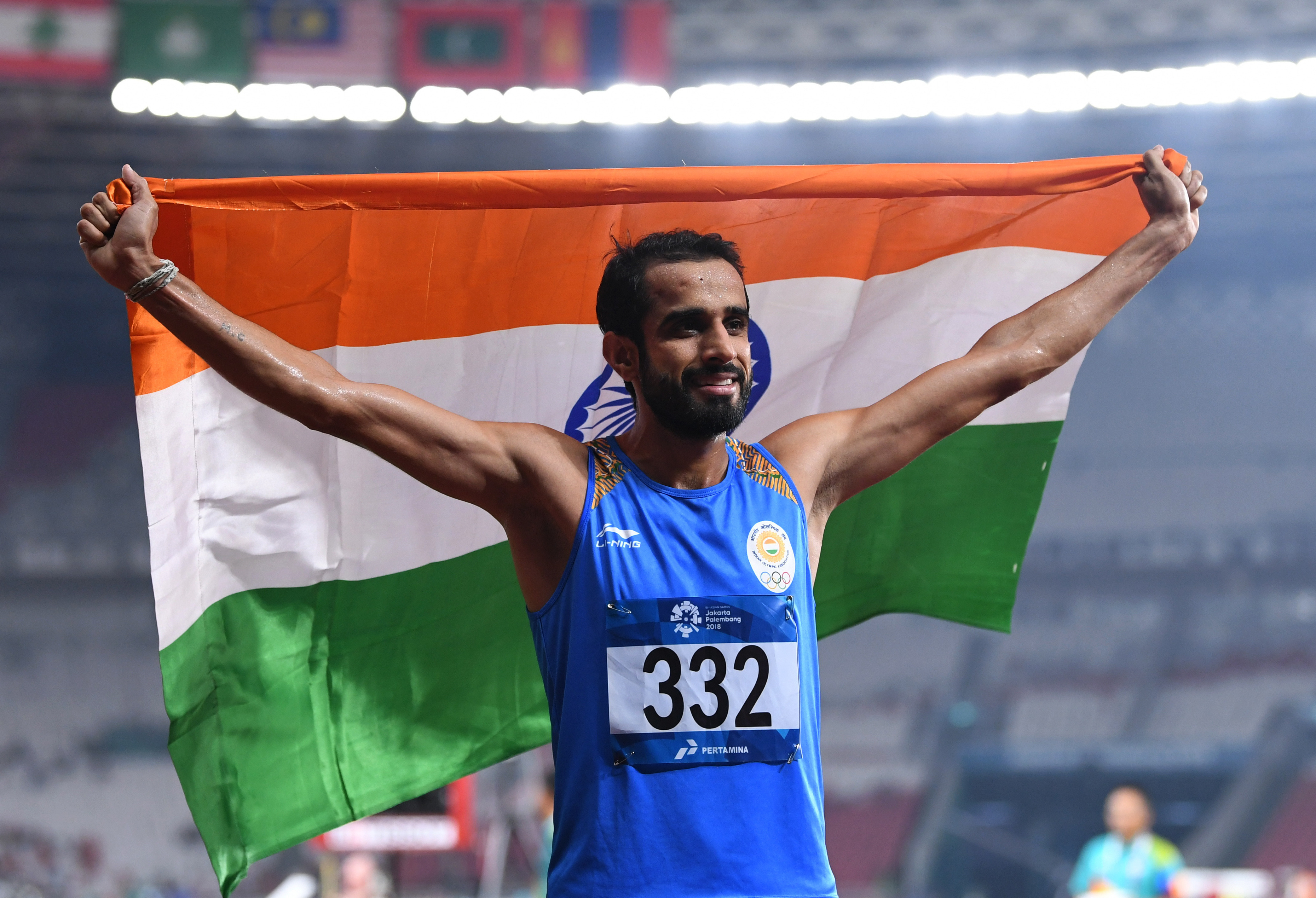 田径——男子800米决赛赛况(1)