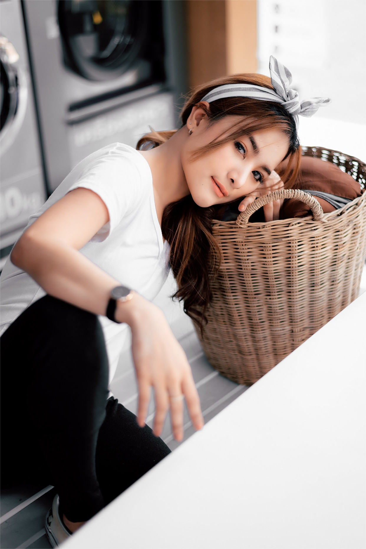 中外混血美女,同时拥有中国女性的柔美,和西方热情奔放两种性格