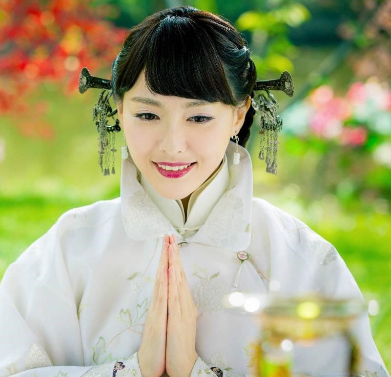 唐嫣《活色生香》【乐颜】唐嫣的民国剧造型,你觉得唐嫣的民国扮相