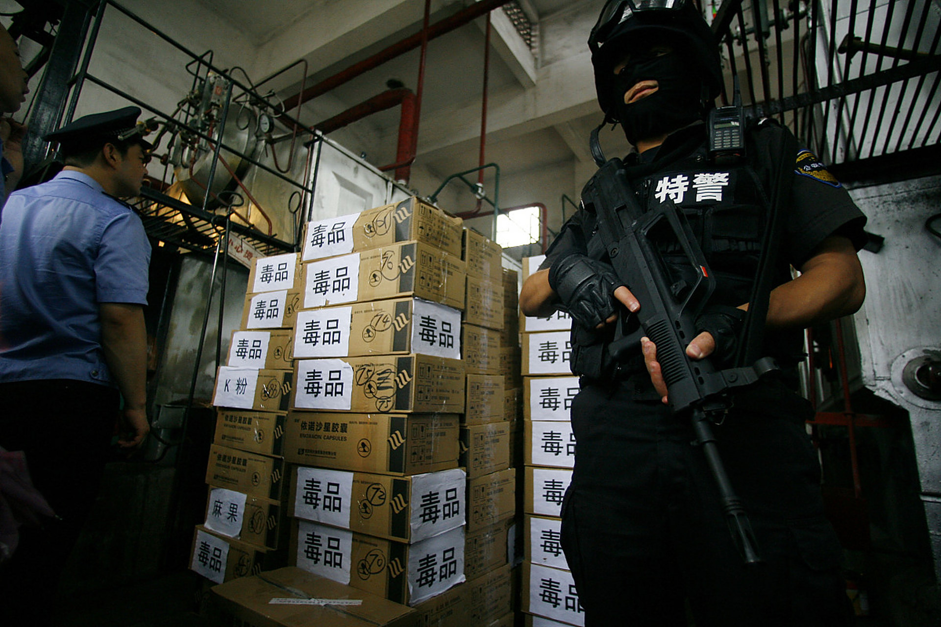 刚刚过去的周末,我听到一位缉毒警察叔叔小李为了卧底,在10天内减重25