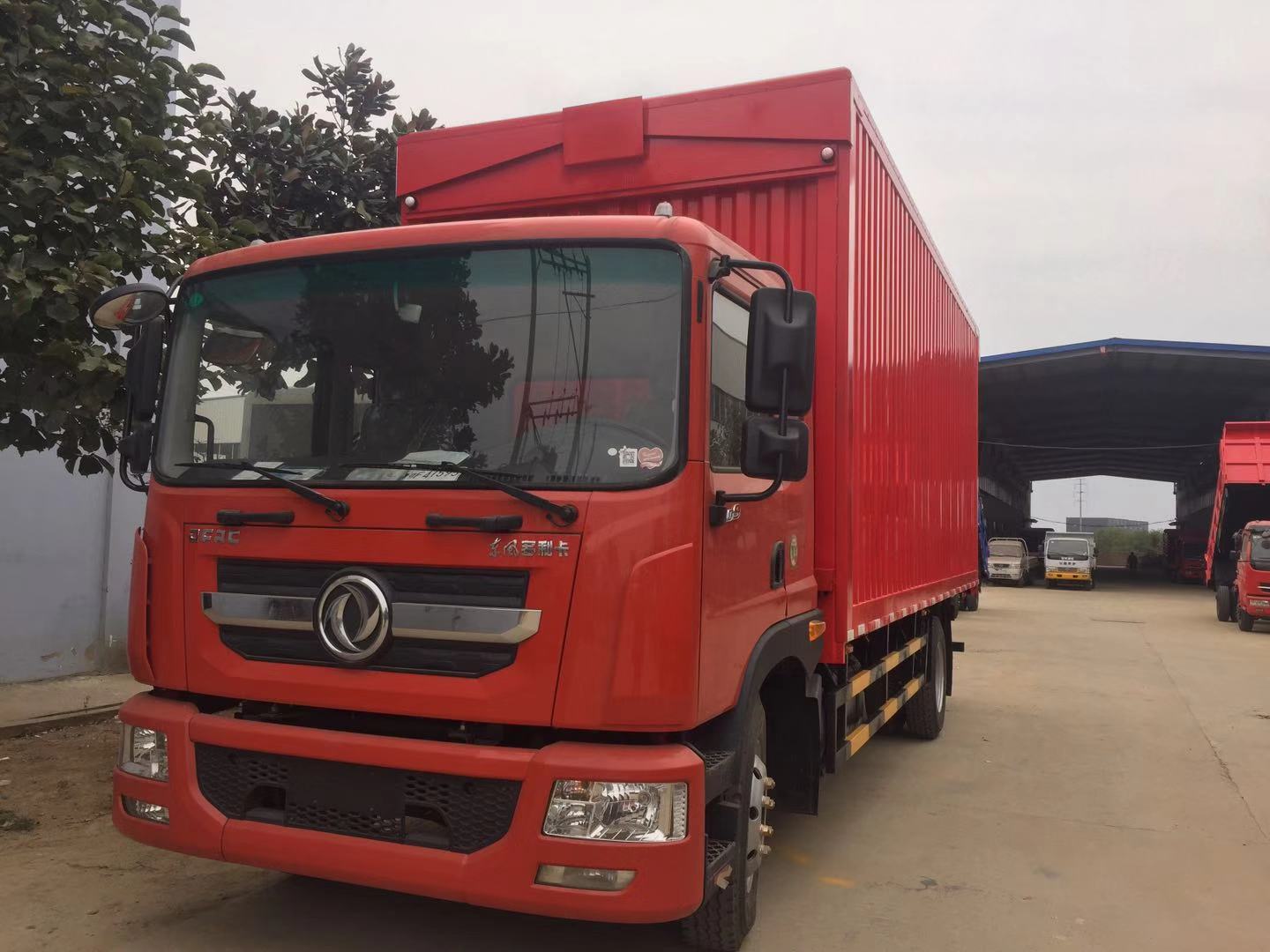 如何选购一台适合自己要求的6.8米飞翼车