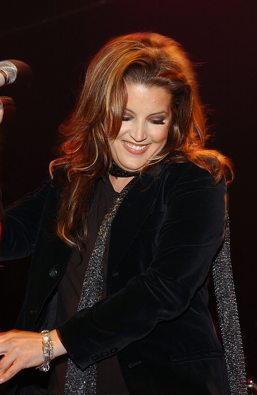 猫王女儿lisa marie presley死因结果公布.