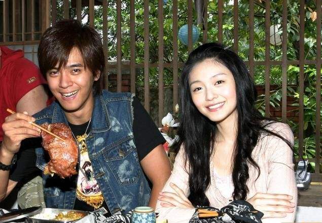 《转角遇到爱,大s和罗志祥演的,当时也是让人看了非常甜,落魄富家女