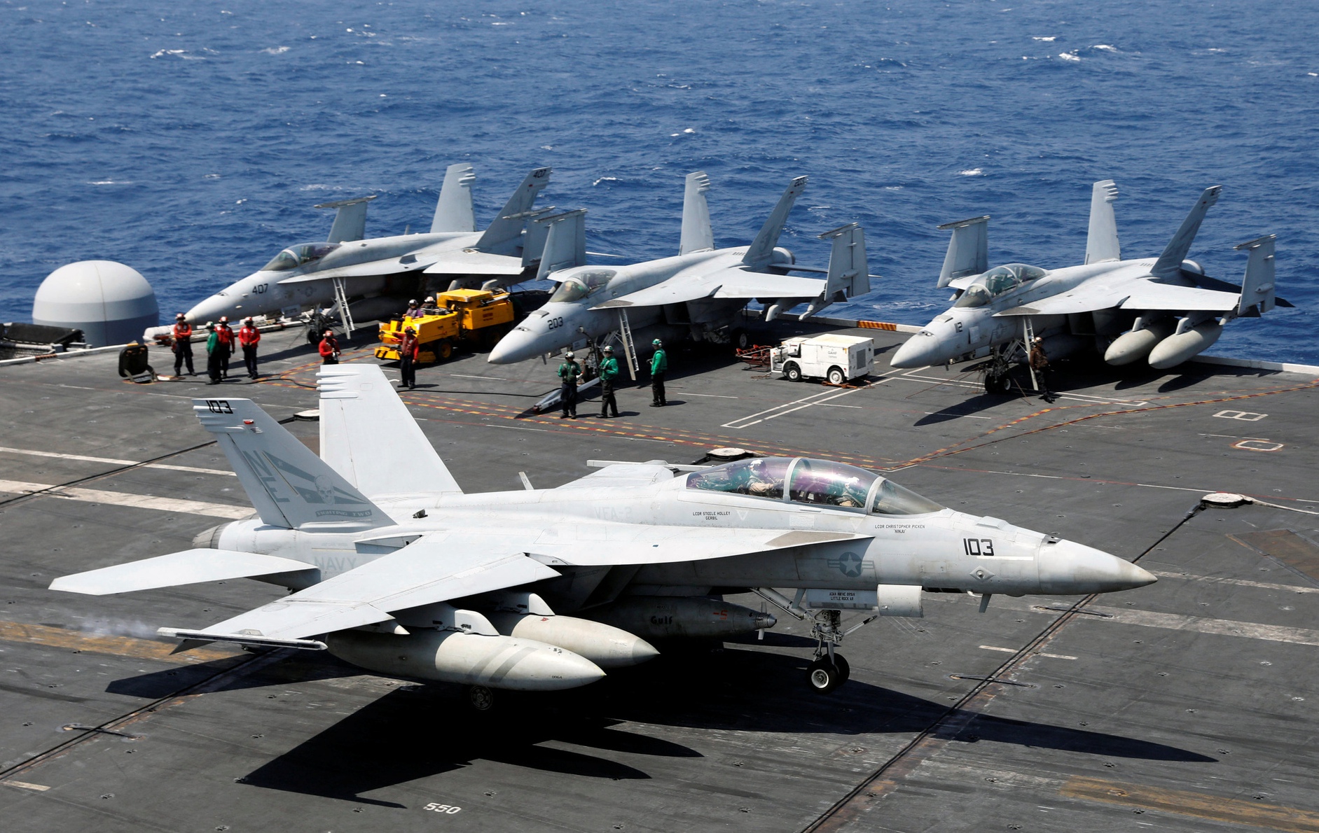 一时疏忽酿成大错,美航母途径日本时遗失氢弹,至今没有找到