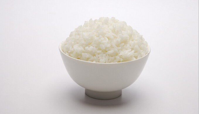 米饭和糖尿病的关系,多吃一碗米,患糖尿病的几率增加百分之十二