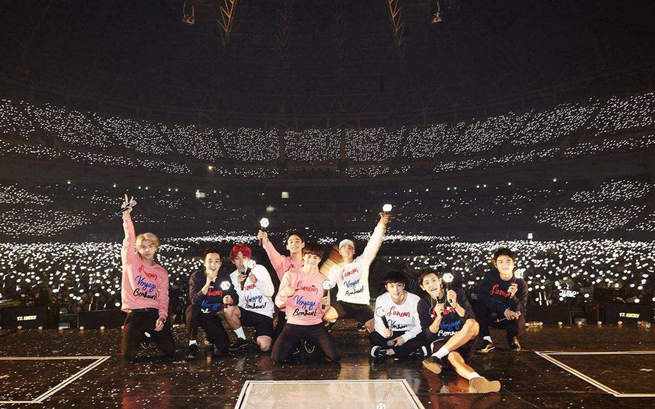 张艺兴合体啦!exo九人终于成功合体,再续辉煌