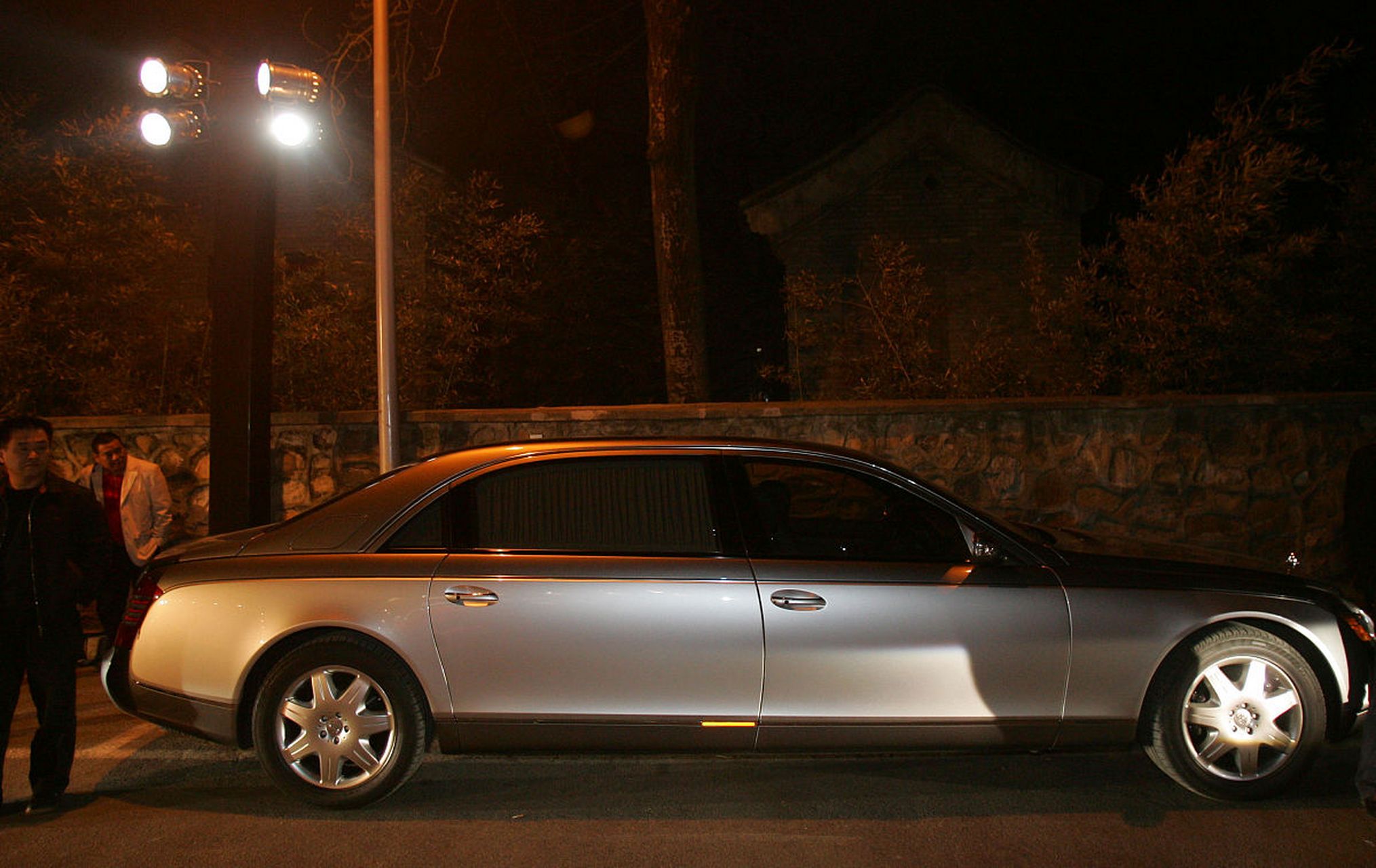 马云的座驾迈巴赫62s,到底是有多牛?