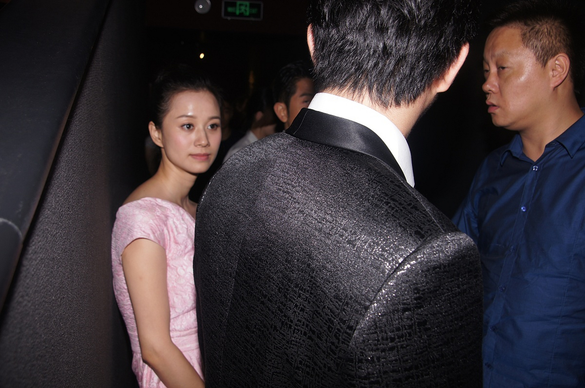 2009年,倪虹洁与富豪老公离婚,谁知,她突然收到了负债1000万的通知