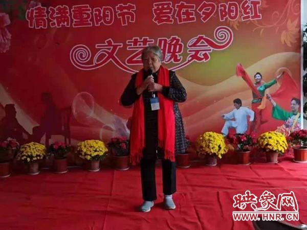 正阳县真阳镇为敬老院的老人们送上节日的祝福