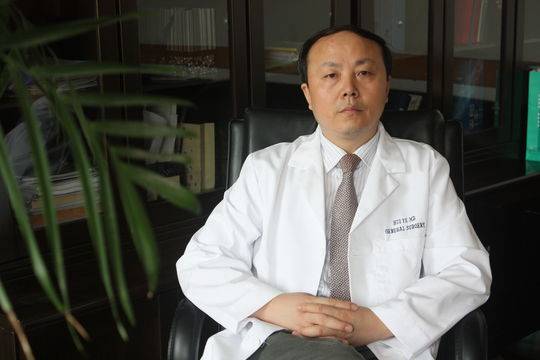 长期久坐,伏案 脊柱退变性(老化)疾病"青睐"中青年