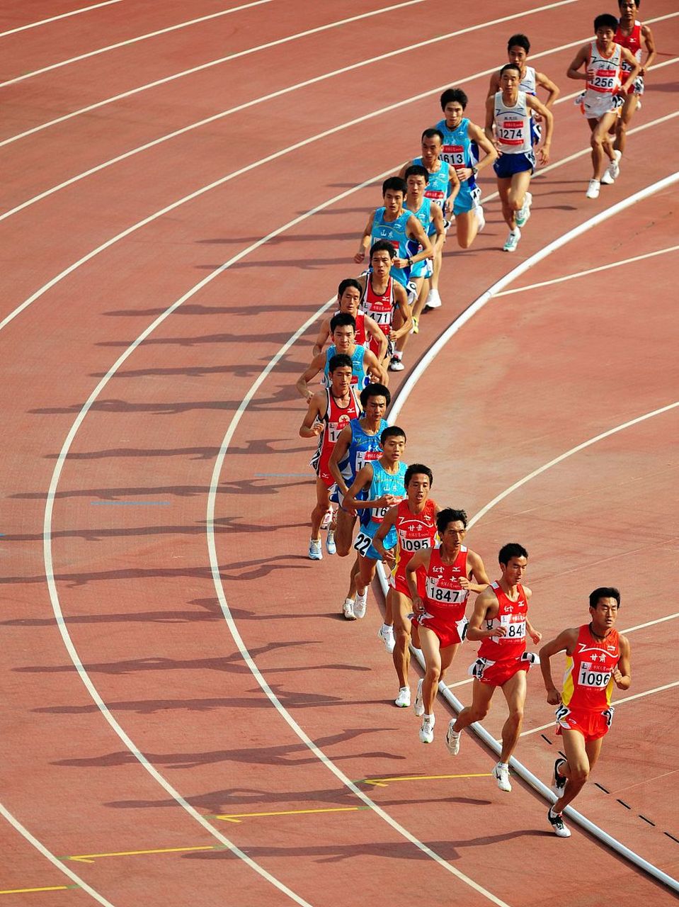 这个标准是根据运动员的实力和竞技水平制定的.