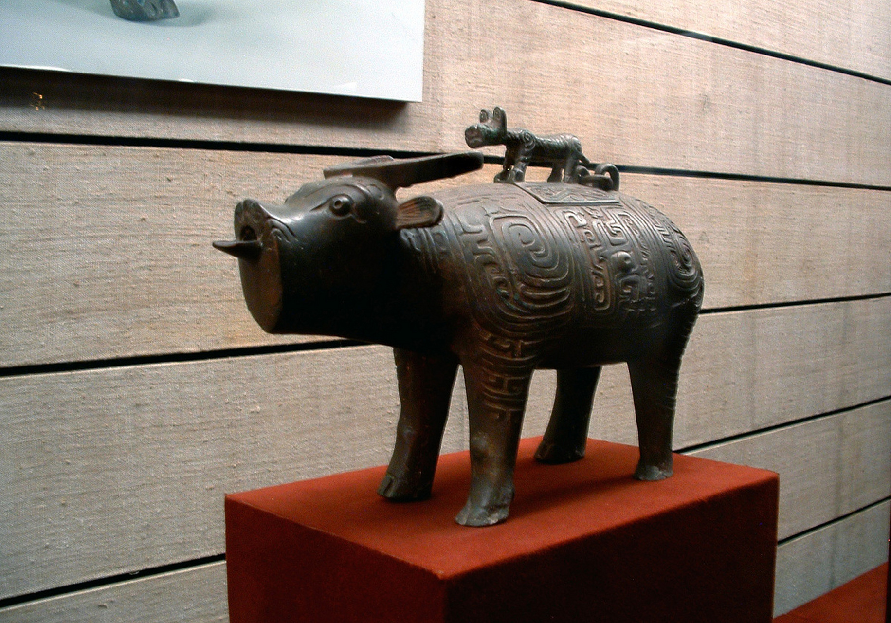 这件作品不仅是云南青铜文化艺术的杰作,也是云南省博物馆众多珍贵