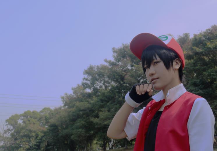 图为小智,主角哥!精灵宝可梦cos,网友:呔,妖怪!赶紧放开我家皮卡丘!