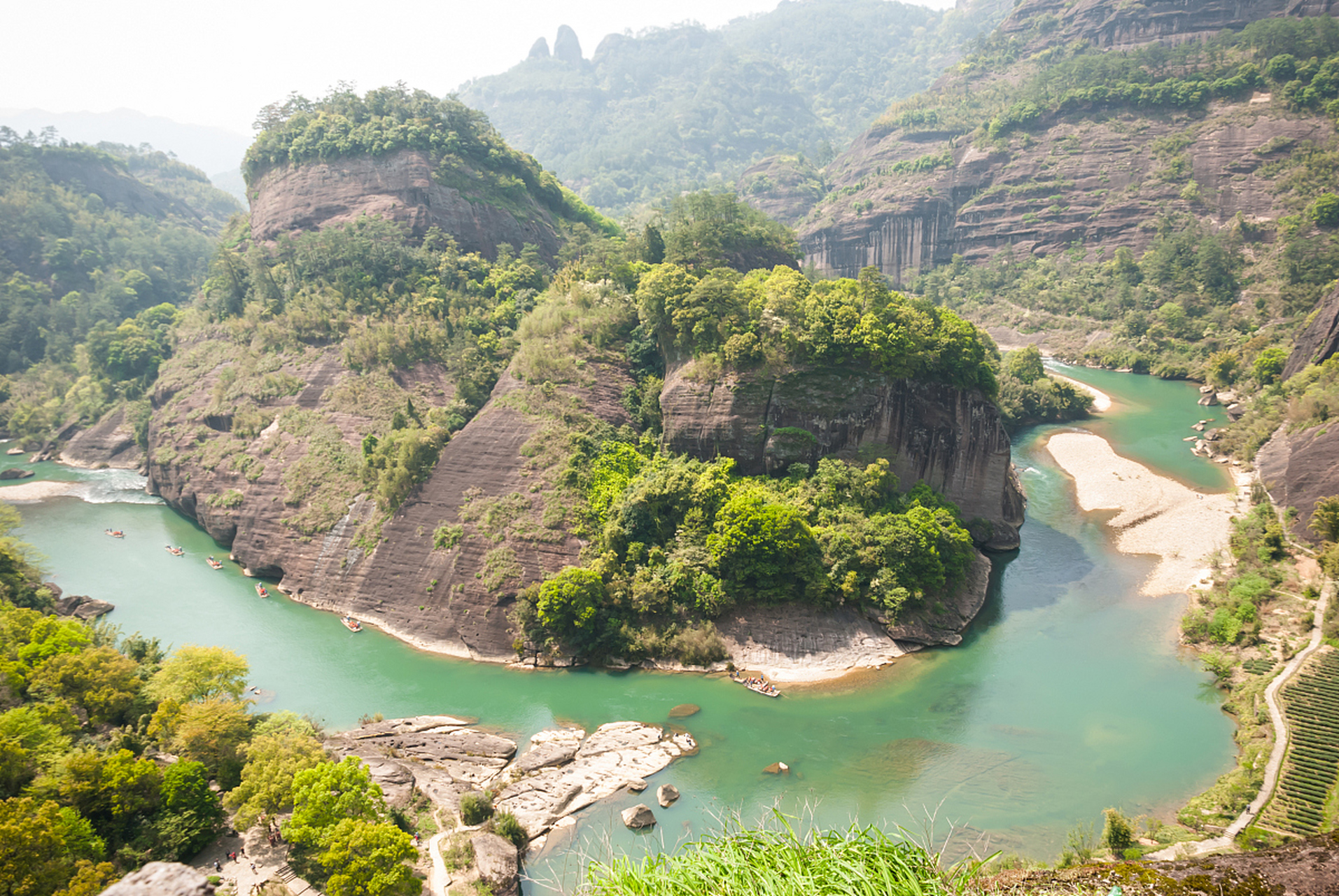 缙云旅游攻略:必去景点一览  缙云是浙江省丽水市的一个美丽县份,拥有