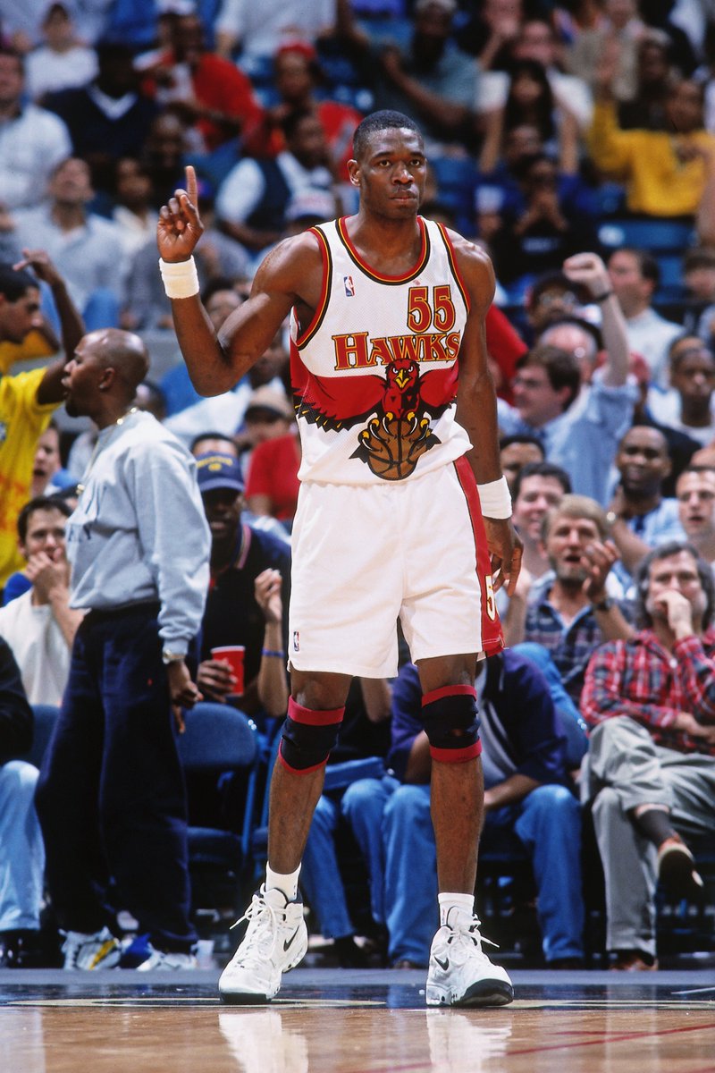 穆大叔忆最难解决的两个球星:中锋位置上奥尼尔也搞不定他!