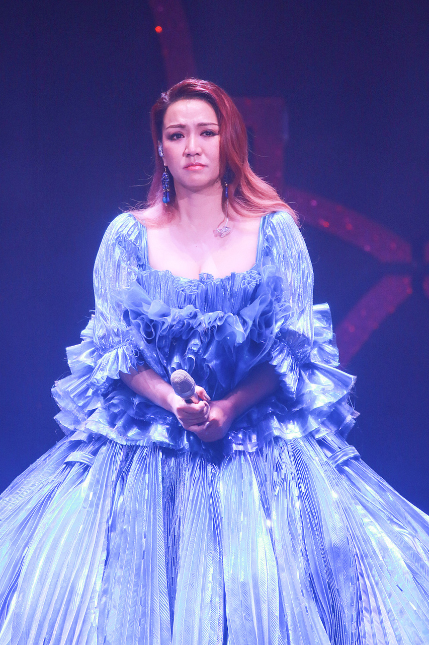 【瑞恩·李】新加坡女演员,模特,拥有美丽的外表和优秀的演技,成为