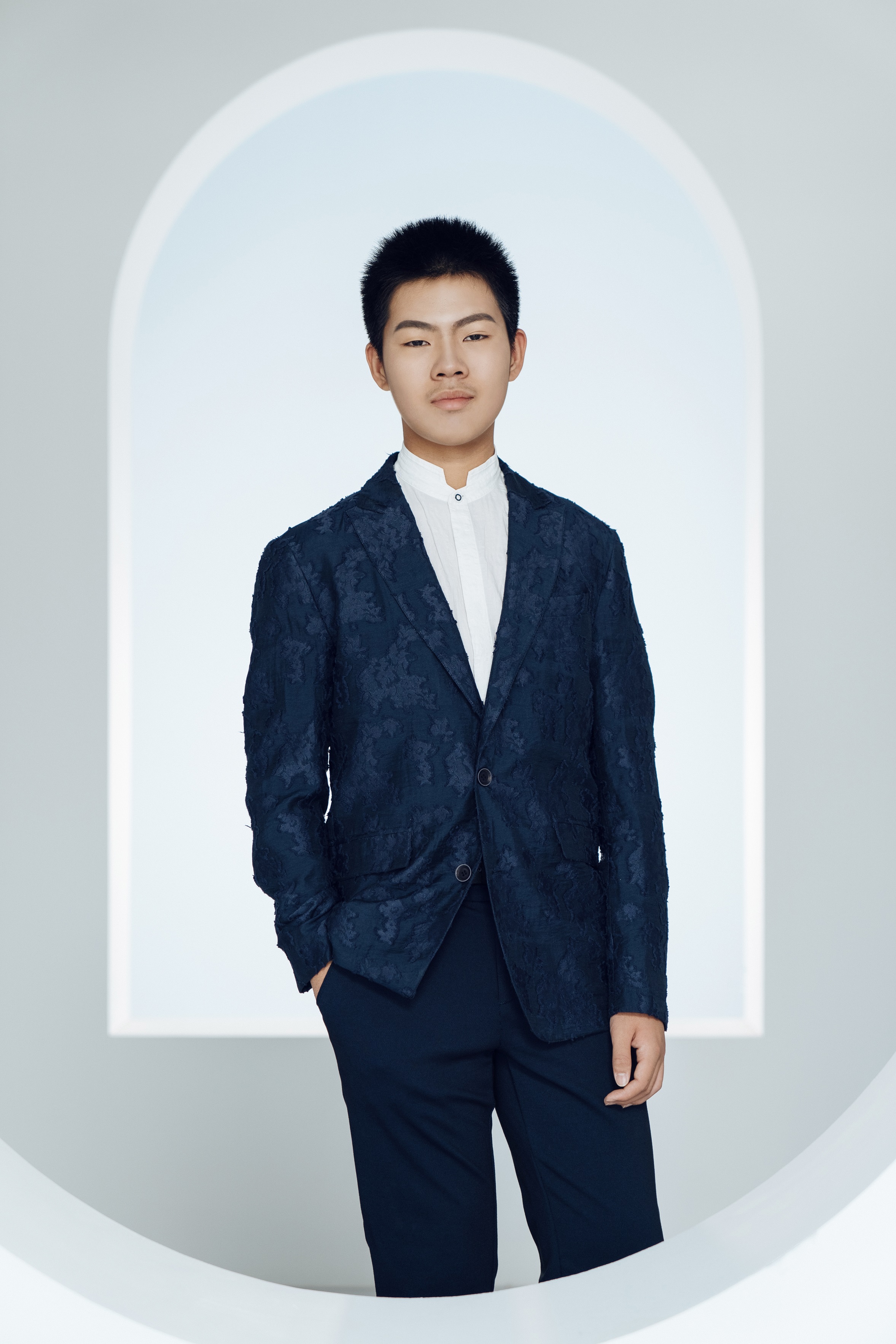 优秀少年歌手——丁家乐近期将拍摄城市题材mv《忆往事,一星海》