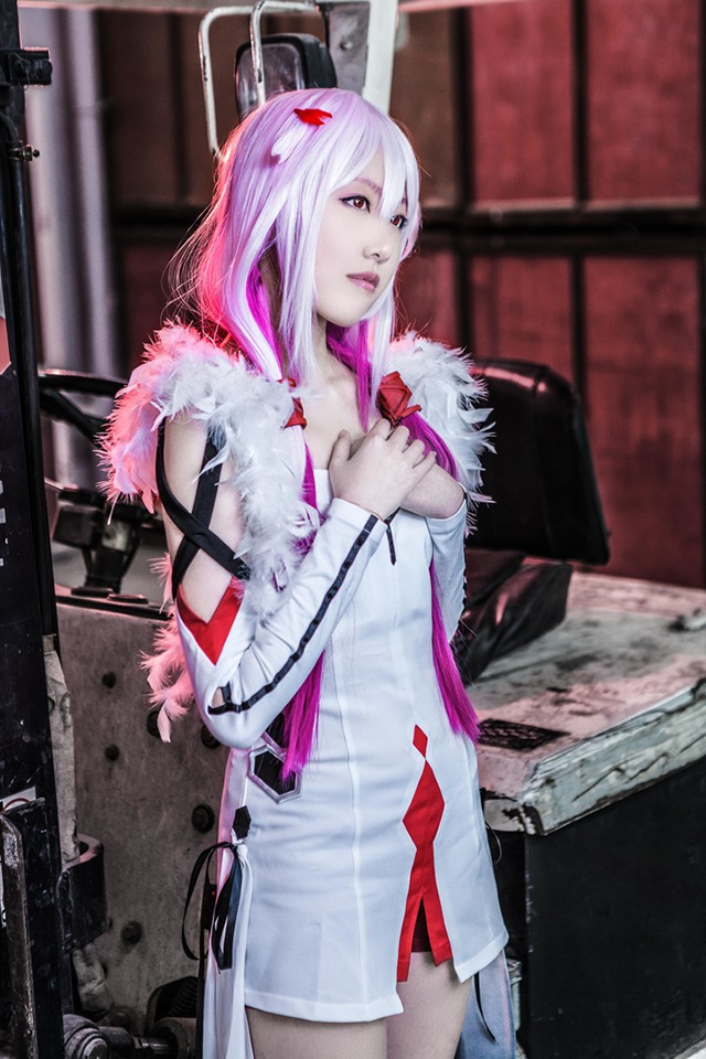 《罪恶王冠》女主角楪祈cosplay大比拼,哪一张表现最完美