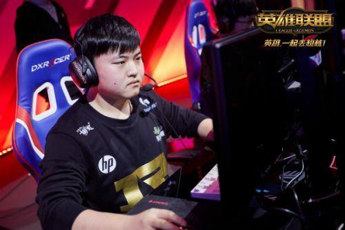 lol:那个单杀faker的男人无状态退役了 曾经的老选手还剩多少?