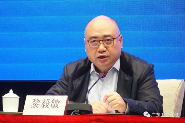 发热门诊四类人群需留观!新冠肺炎这些治疗经验,赶紧分享