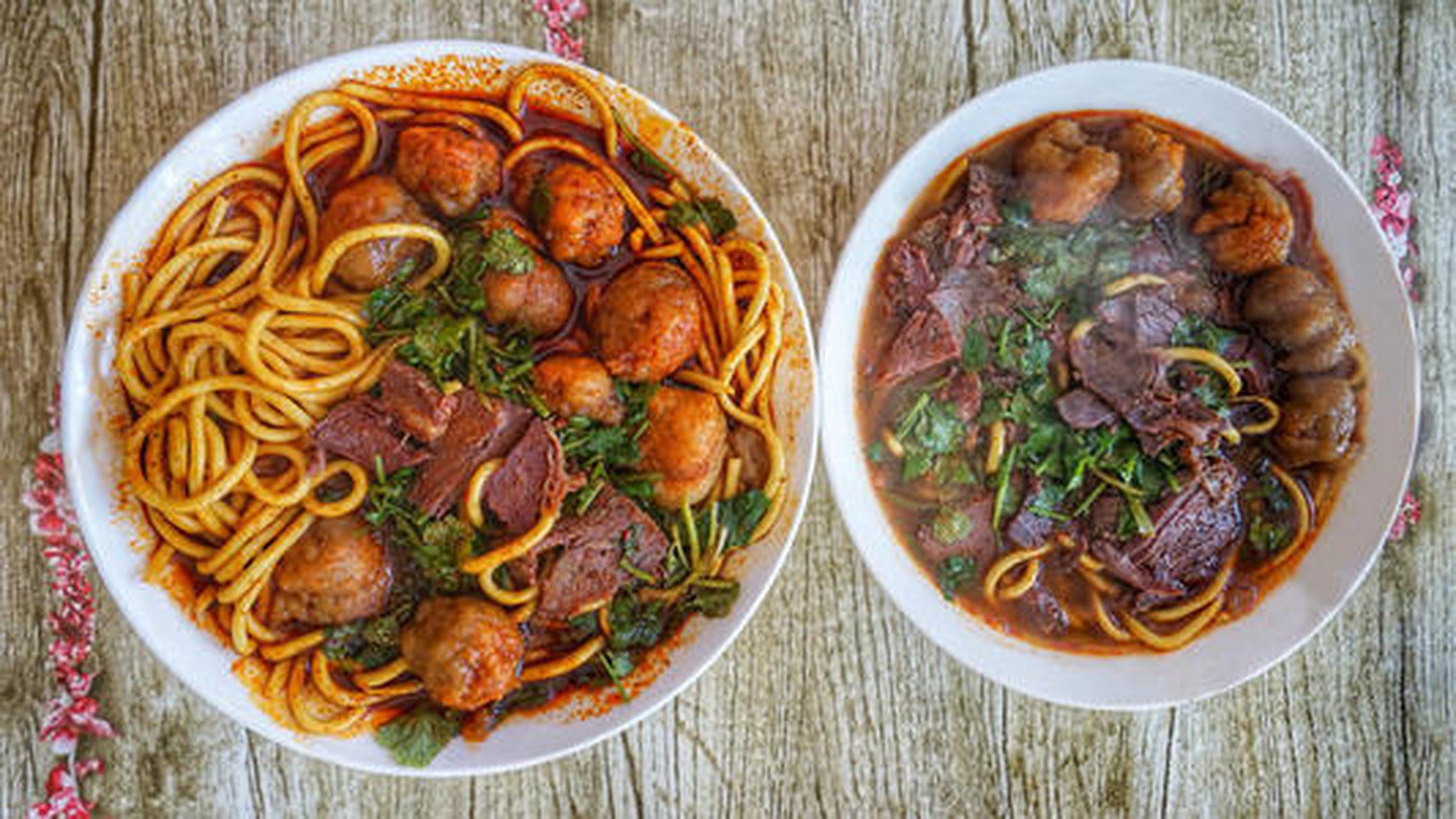 很多临汾人从外地回来,第一时间就来吃牛肉丸子面,味道很棒,适合喜欢