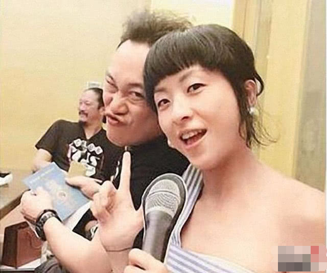 陈奕迅谈国外初恋女友,眉飞色舞,称后悔没有跟她在一起