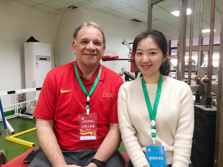 传奇外教兰迪·亨廷顿:与其说苏炳添自信,不如说他自己知道了自己有