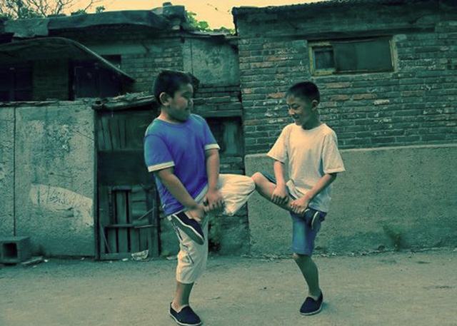 我们小时候的游戏,只能想到这些了,现在想想还是挺好玩的!