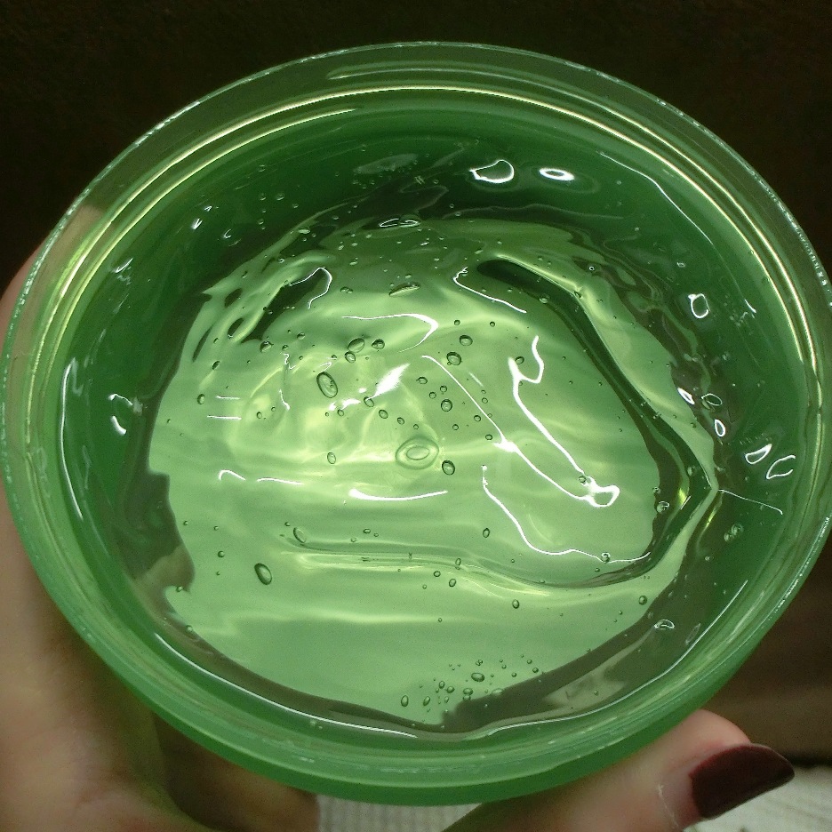 补水保湿的芦荟胶,学会这几种用法效果翻倍,改善黑头远离大毛孔