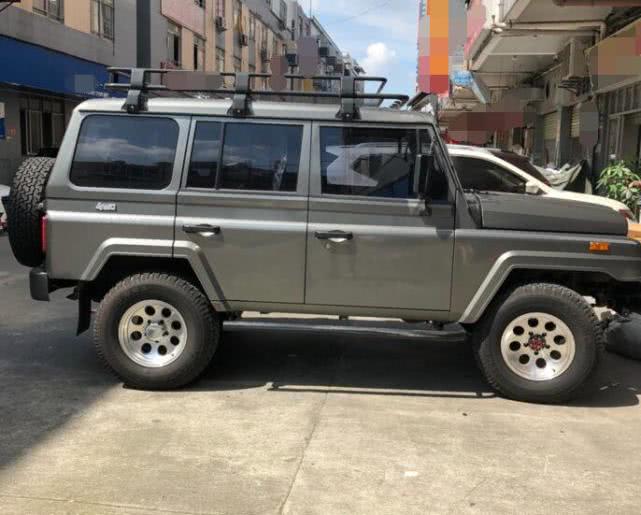 全新风格的硬派越野车:新款北汽战旗角斗士,售价亲民