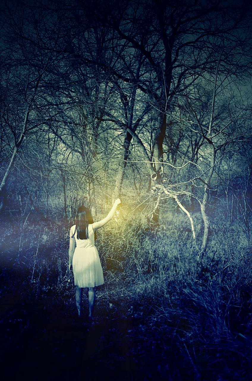 人总在寻找依托 无论精神多独立 孤独的灵魂也需要安放  追求一份心灵