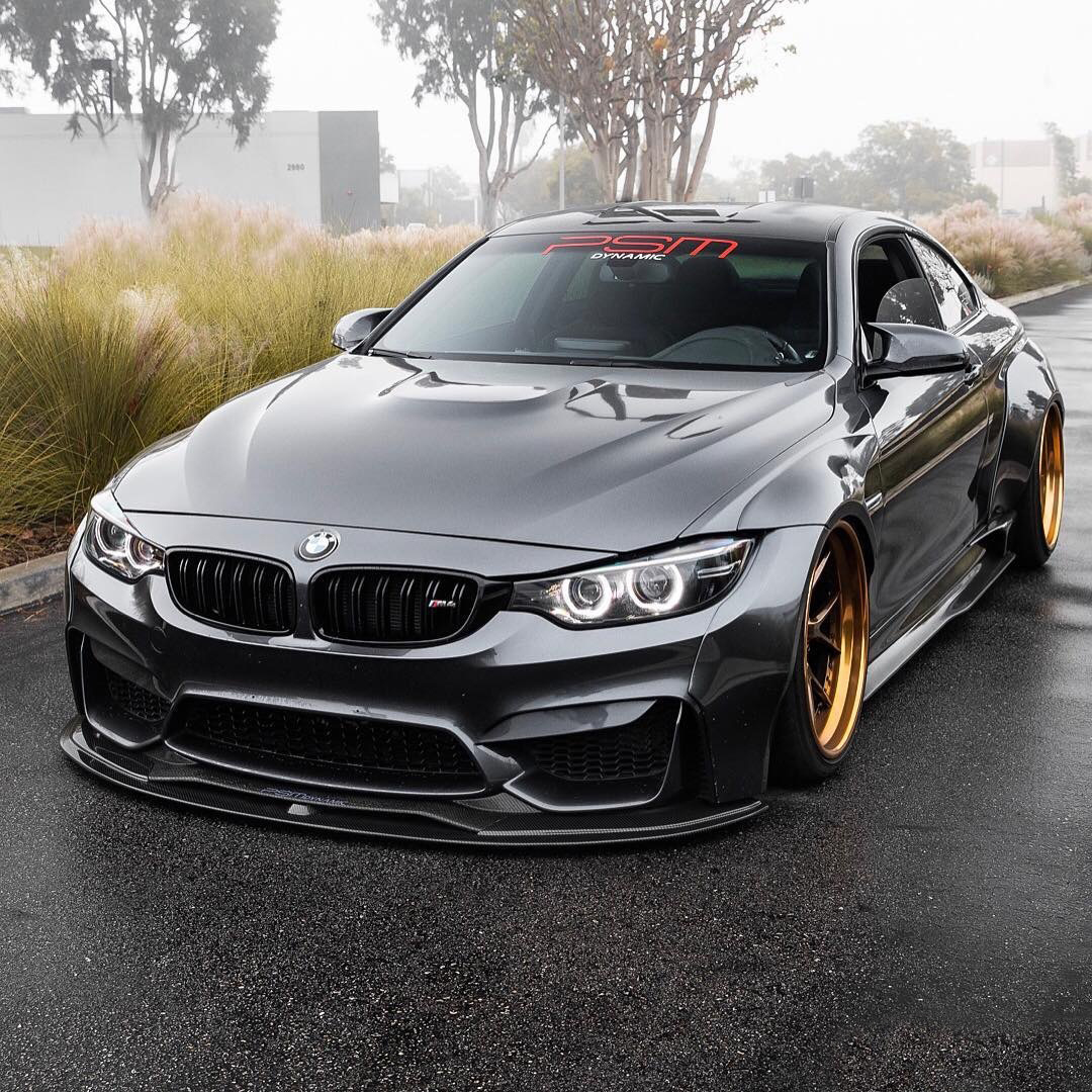 全新宝马m4宽体改装版