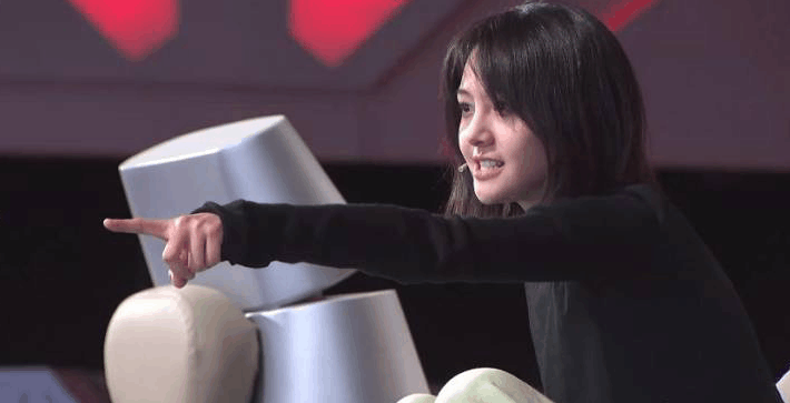 张一山撒贝宁人设崩塌?只因郑爽发火俩人却装看不见