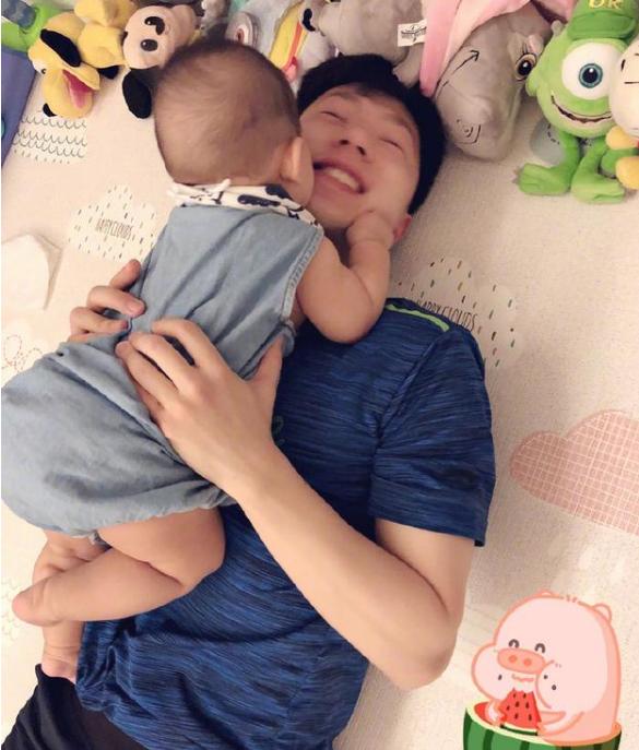 曝马龙儿子小名叫马里奥(mario)网友赞取得太妙太有深意