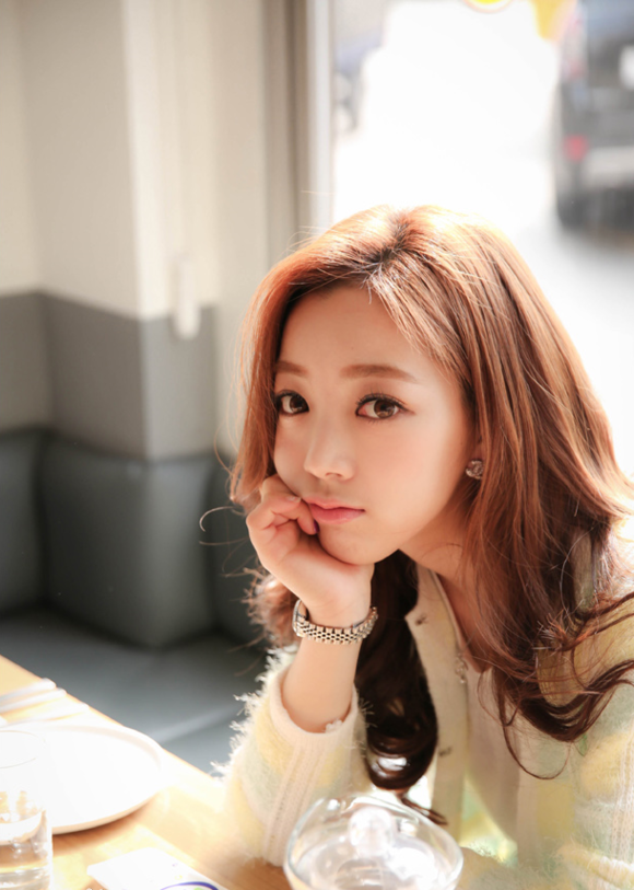 韩国网络女模朴知贤,天使面容魔鬼身材,禁欲又撩人!