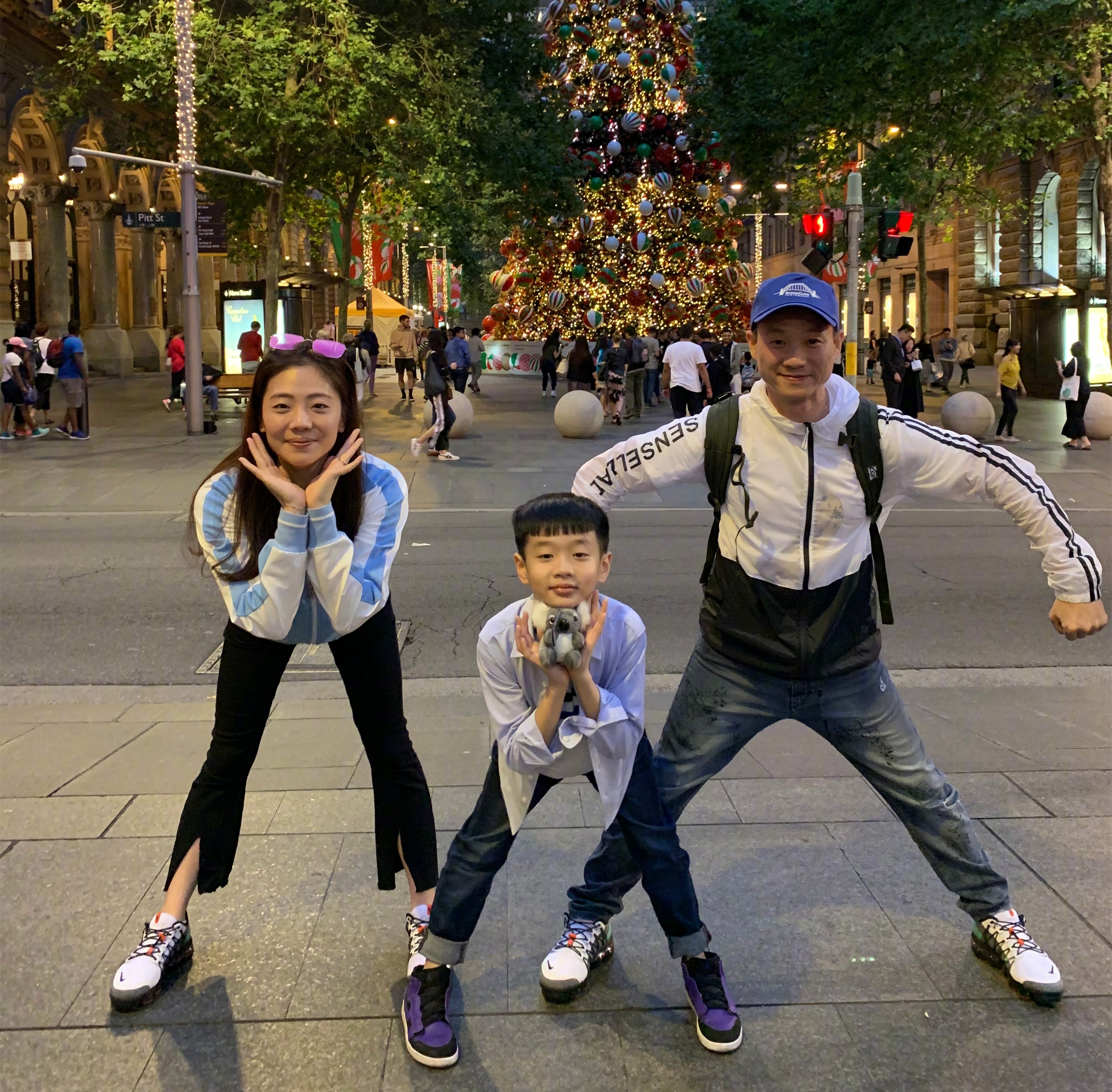 全心全意!杨威的儿子和女儿叫什么名字"合家欢乐"-第1张图片-木瓜博客