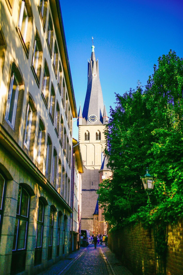 德国魅力老城「杜塞尔多夫」