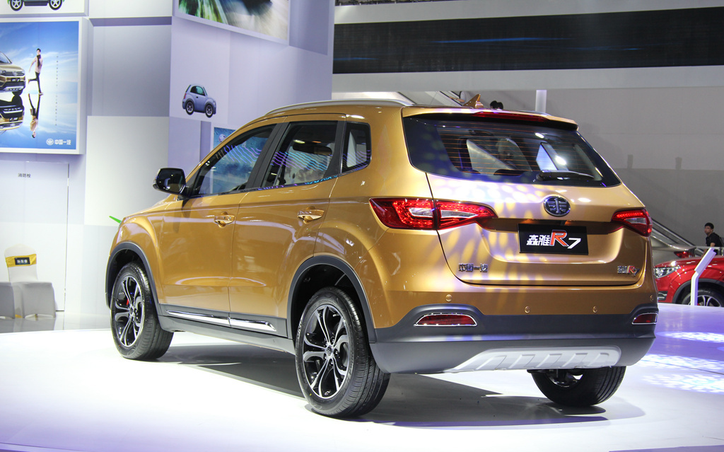 为大家品读一款一汽森雅r7