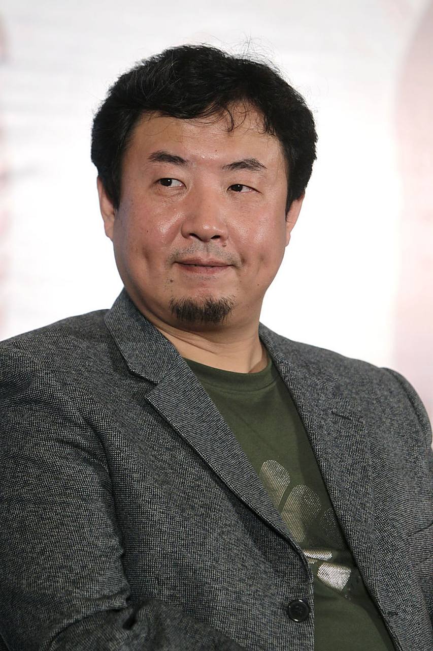 宁文彤,一位备受尊敬的老戏骨,以其出神入化的演技为观众留下了深刻