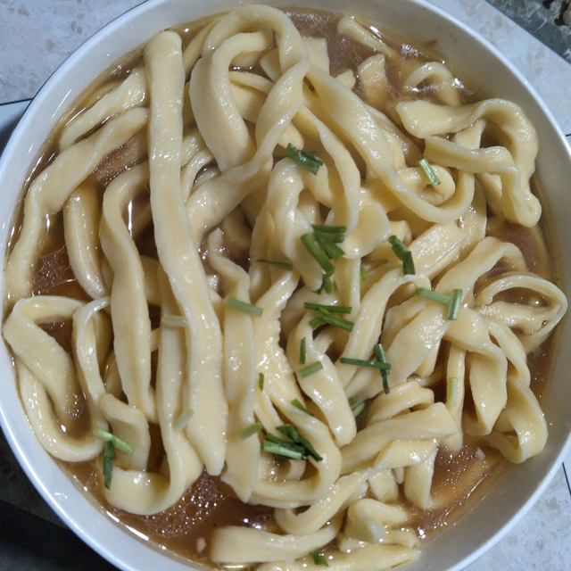 自制手擀鸡蛋面,劲道爽滑,能吃两大碗