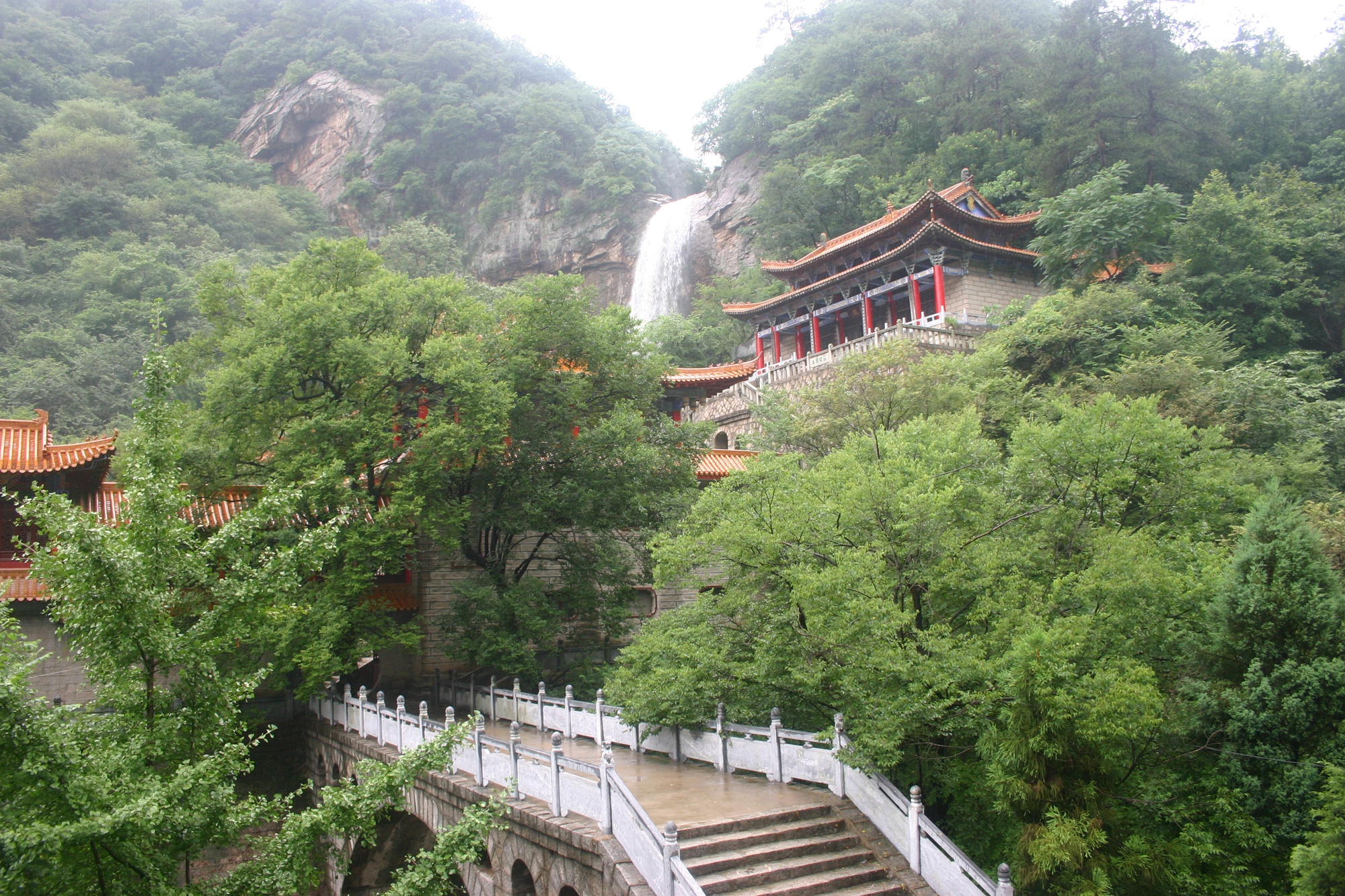 河南被遗忘的一座寺庙,是中原当代四大名寺之一,与少林寺齐名