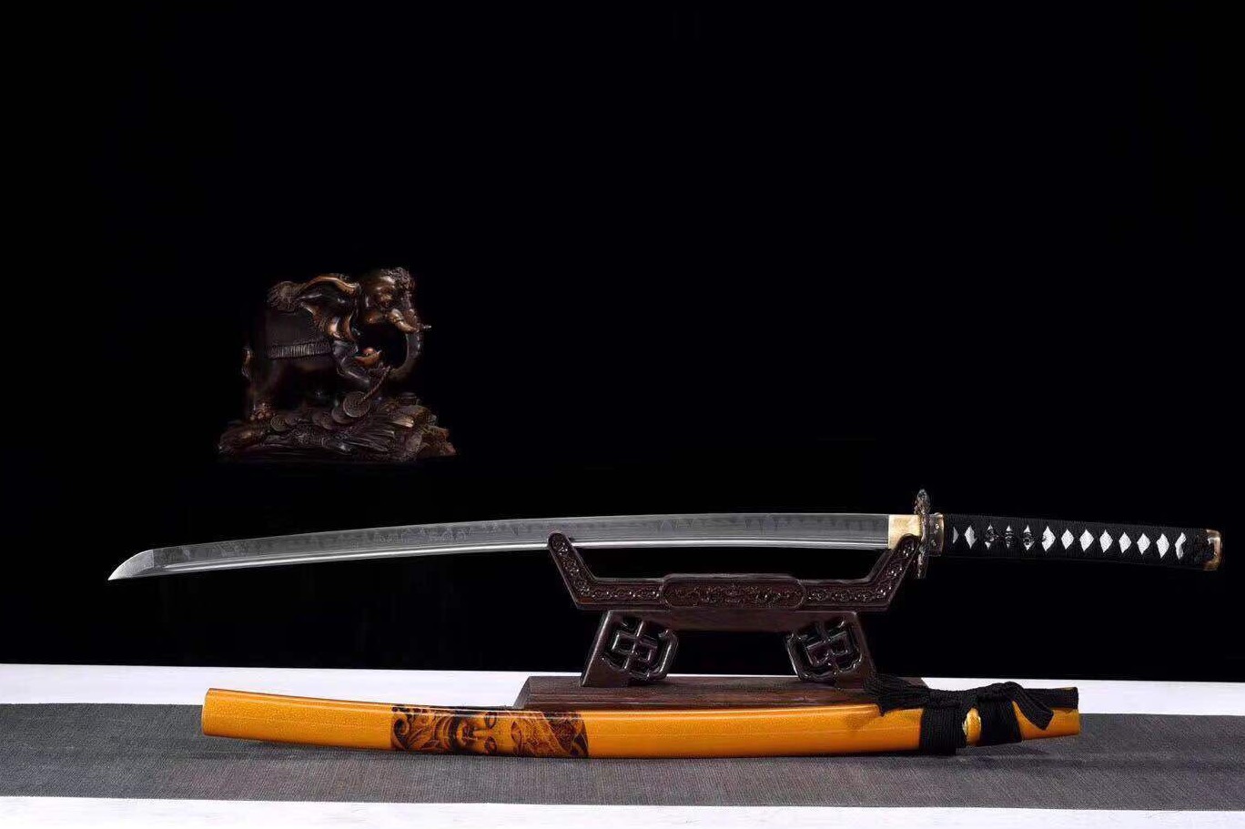 「鉴赏」高性能t10烧刃武士刀-寒月